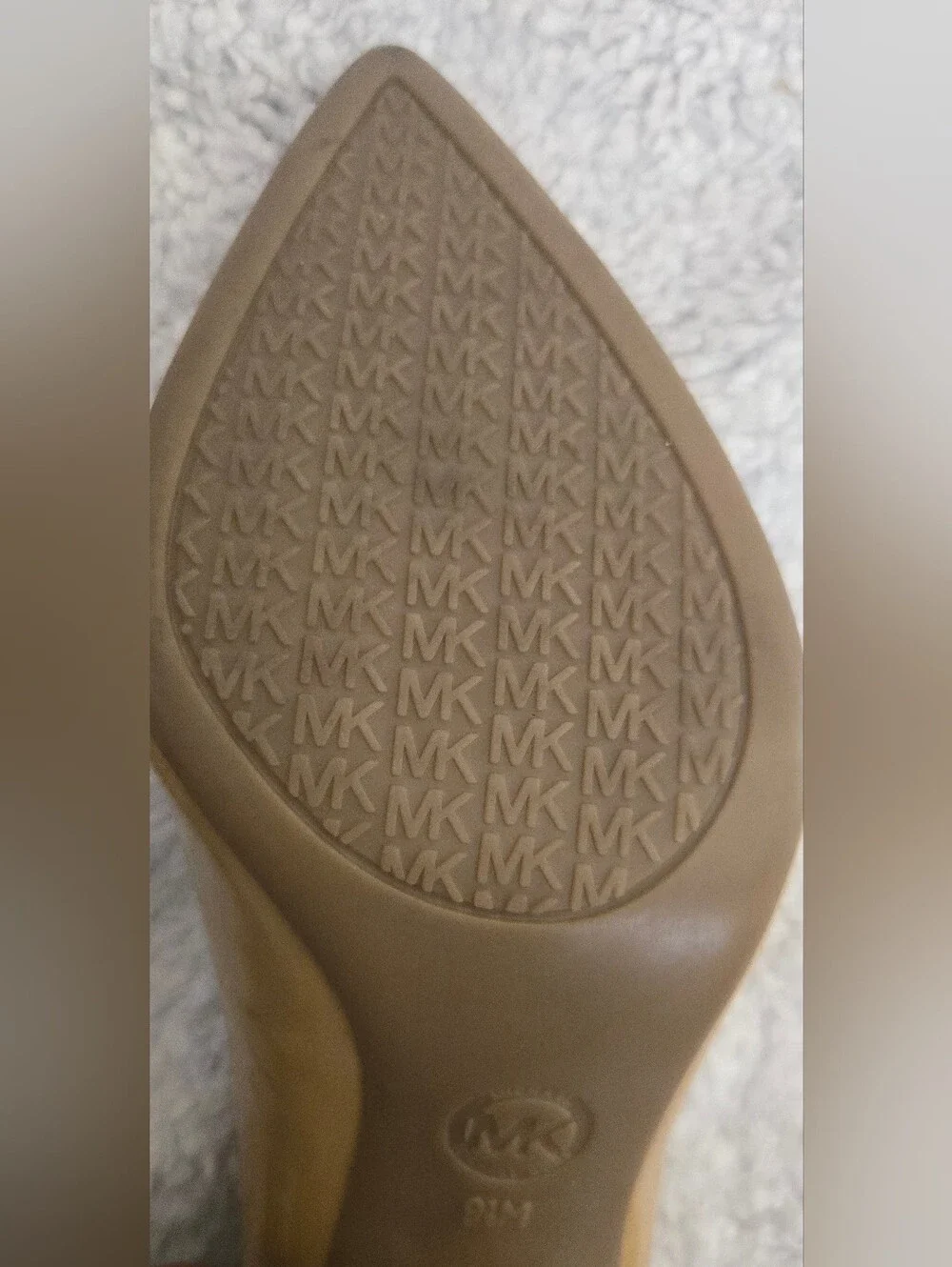 🔥INWT/ Sticker. Michael Kors Nude Patent Leather Heels Pumps Size 9.5M